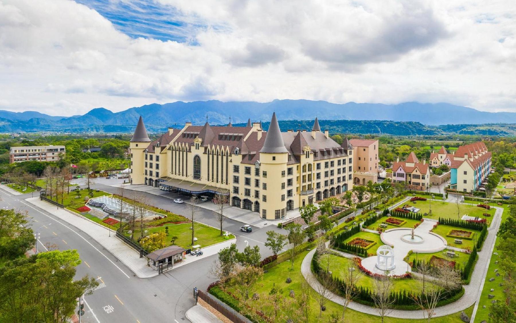 Grand Cosmos Resort Ruisui Hualien Екстериор снимка